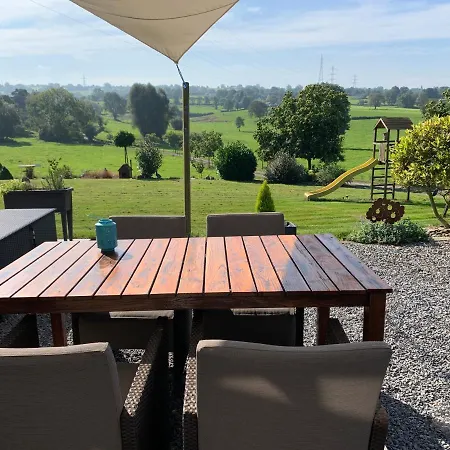 Au Ballet Des Hirondelles Herve