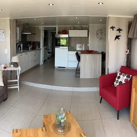 別荘 Au Ballet Des Hirondelles *